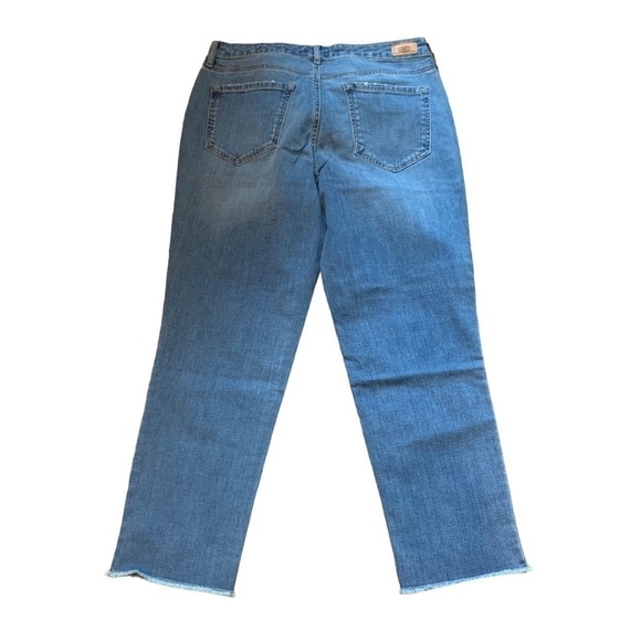 SOFIA VERGARA Bagi Boyfriend Light wash Jeans size 10s - Picture 3 of 5